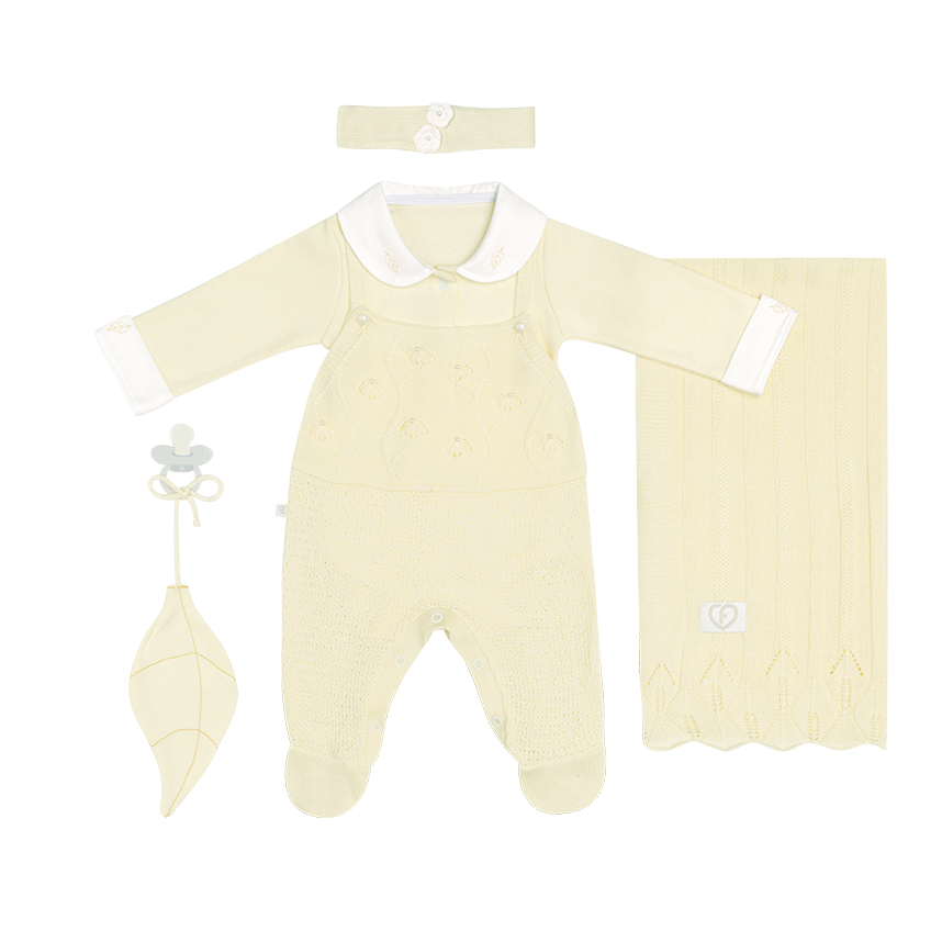 Saída Maternidade Fofinho em Tricô Saída Maternidade Fofinho em Tricô