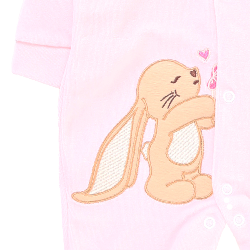 Macacão Longo Plush Bebê Baby Bee Com Bordado Coelha