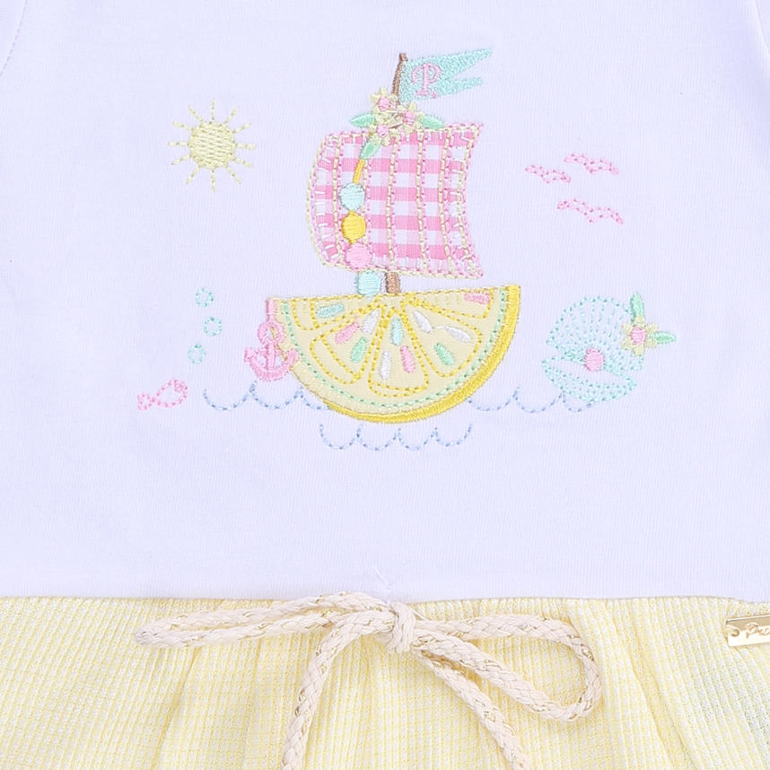 Macacão Curto Presente de Anjo Estampado Com Barco