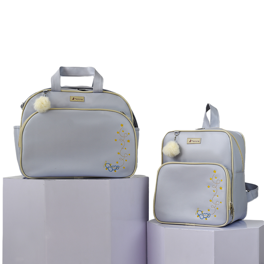 Mochila Mappyng Detalhe Bordado Avião E Pompom 2 Peças