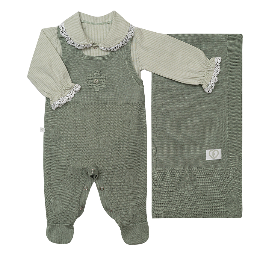 Saída Maternidade Fofinho Body Jardineira E Manta 3 Peças Saída Maternidade Fofinho Body Jardineira E Manta 3 Peças