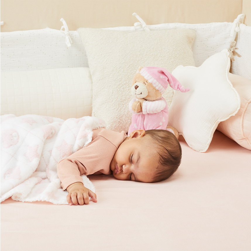 Brinquedo Pelúcia Infantil Ursinho Reza Brinquedo Pelúcia Infantil Ursinho Reza