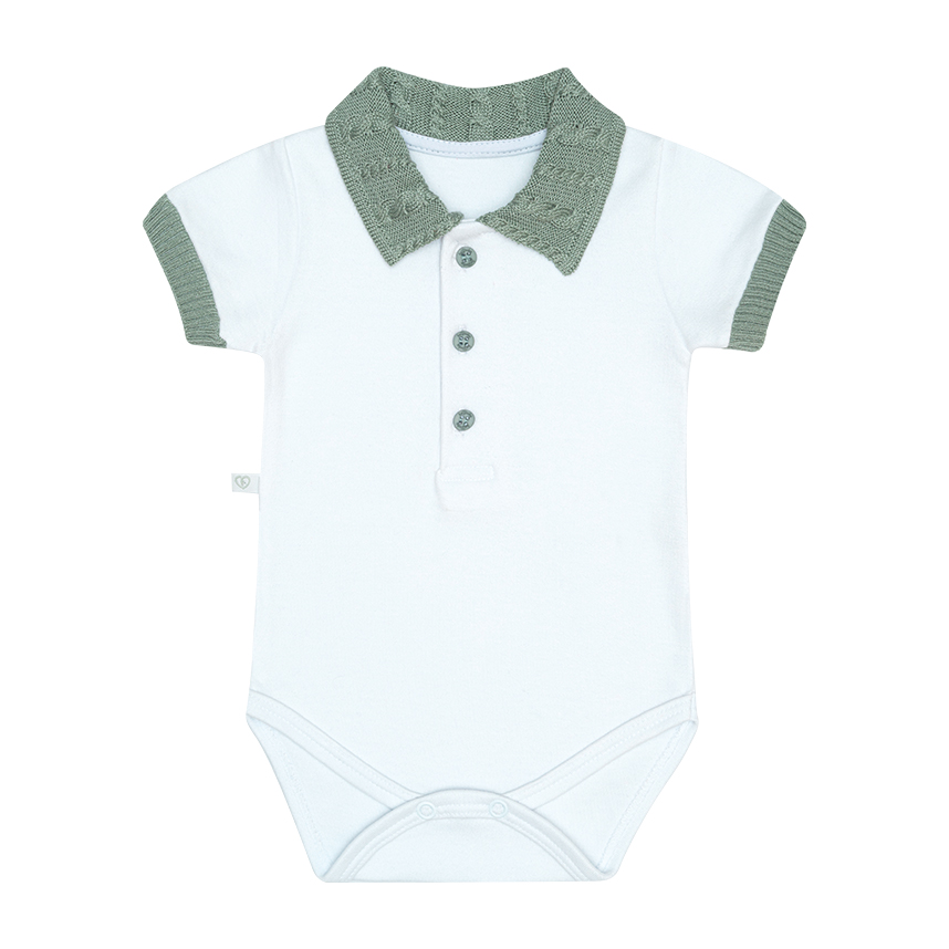 Body Bebê Fofinho Manga Curta Menino Suedine Gola Tricô Body Bebê Fofinho Manga Curta Menino Suedine Gola Tricô
