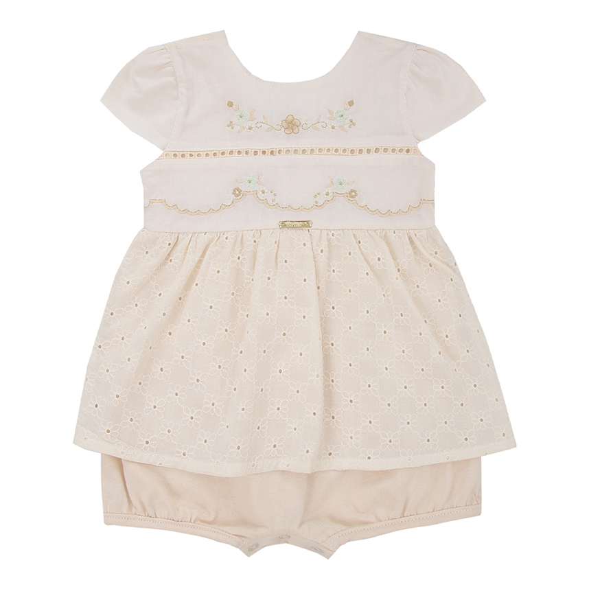 Macacão Curto Bebê Paraiso Bordado Flor