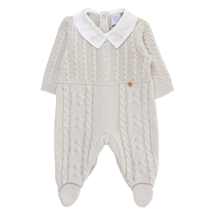 Macacão Longo Beth Bebê Em Tricô Com Gola Bordada Macacão Longo Beth Bebê Em Tricô Com Gola Bordada