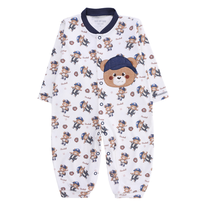 Macacão Bebê Longo Day By Em Suedine Bordado Urso Macacão Bebê Longo Day By Em Suedine Bordado Urso