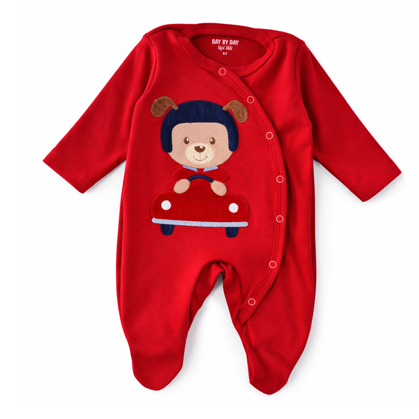 Macacão Bebê Longo Day By Em Suedine Bordado Urso