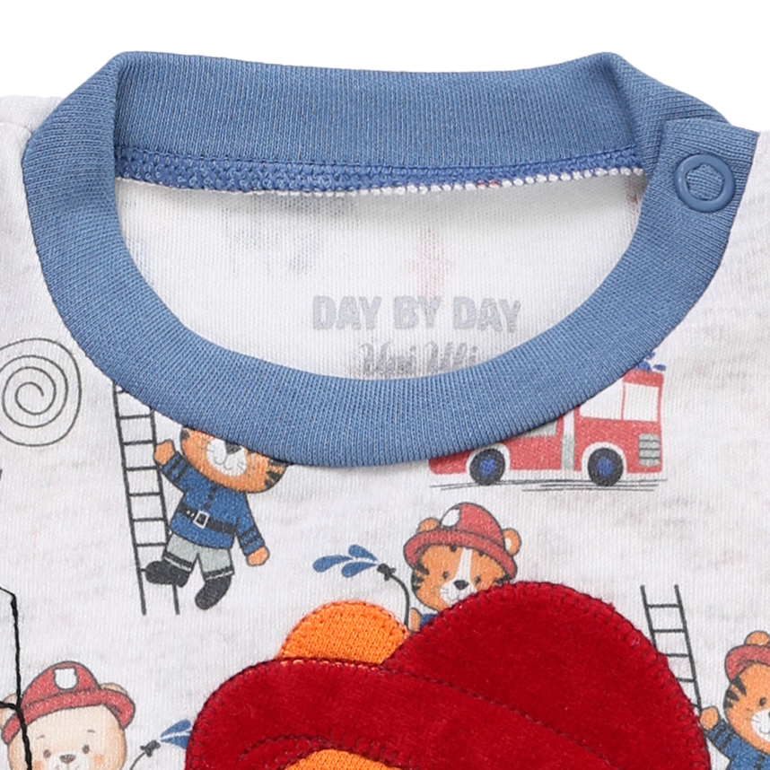 Macacão Bebê Curto Day By Em Suedine Bordado Tigre Macacão Bebê Curto Day By Em Suedine Bordado Tigre