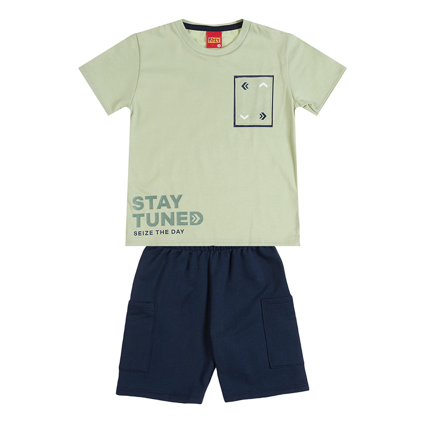 Conjunto Infantil Kyly Camiseta Meia Malha E Bermuda Moletom Conjunto Infantil Kyly Camiseta Meia Malha E Bermuda Moletom