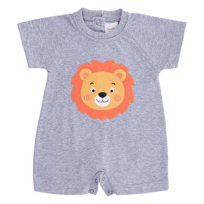 Macacão Curto Bebê Sonho Meu Liso Bordado Leãozinho