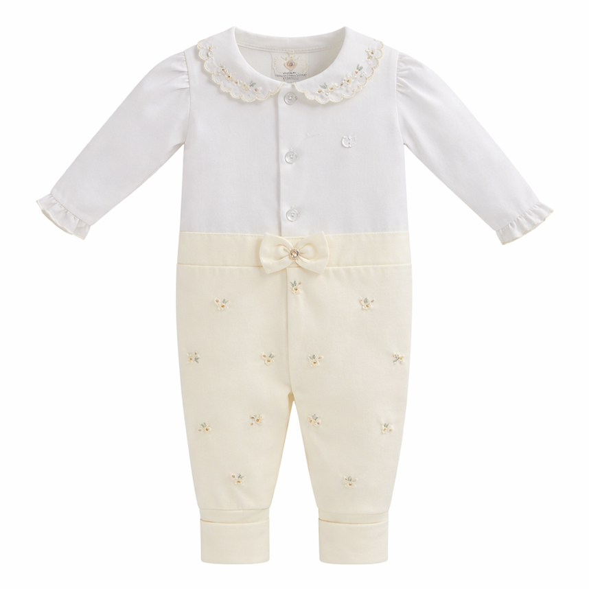 Macacão Longo Bebê Aconchego Gola Bordado Flor
