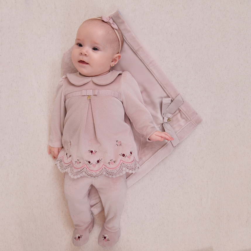 Saída Maternidade Paraíso Detalhe Renda E Bordado 3 Peças