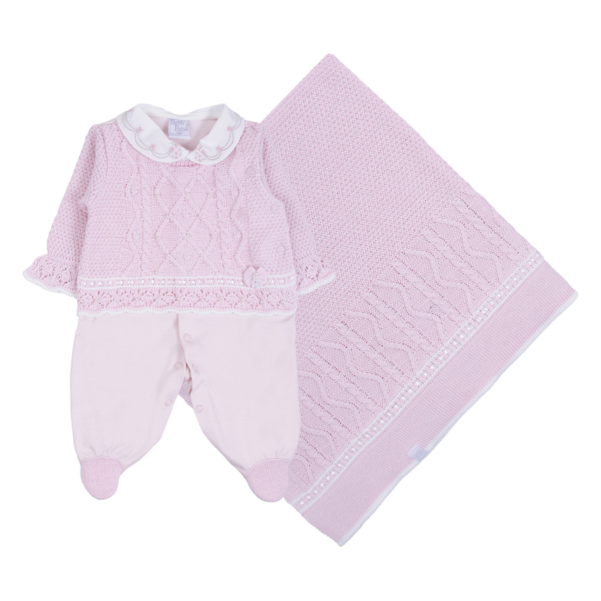 Macacão Longo Bebê Chandra Bordado Coração E Laços Tricô