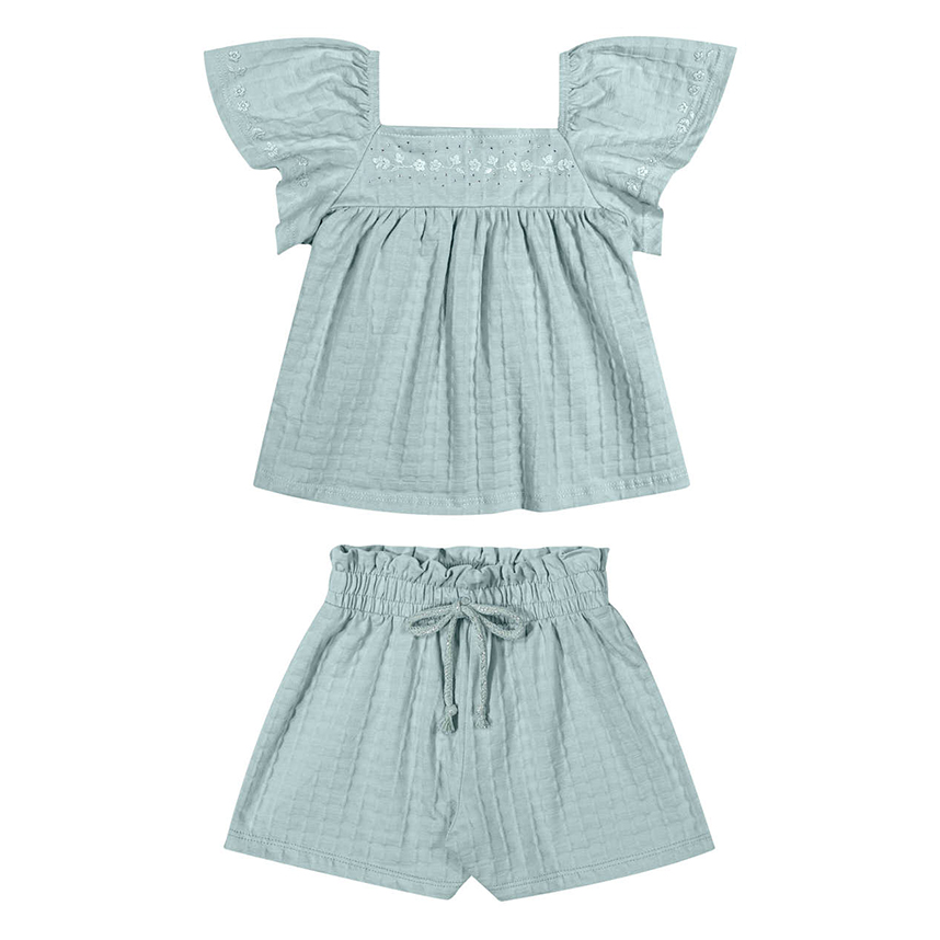 Conjunto Juvenil Angerô Blusa Estampa Flores e Short Conjunto Juvenil Angerô Blusa Estampa Flores e Short